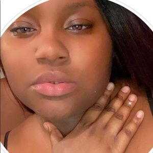 Meet your Posher, Acelcia